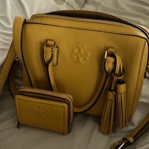 Tory Burch purse and wallet